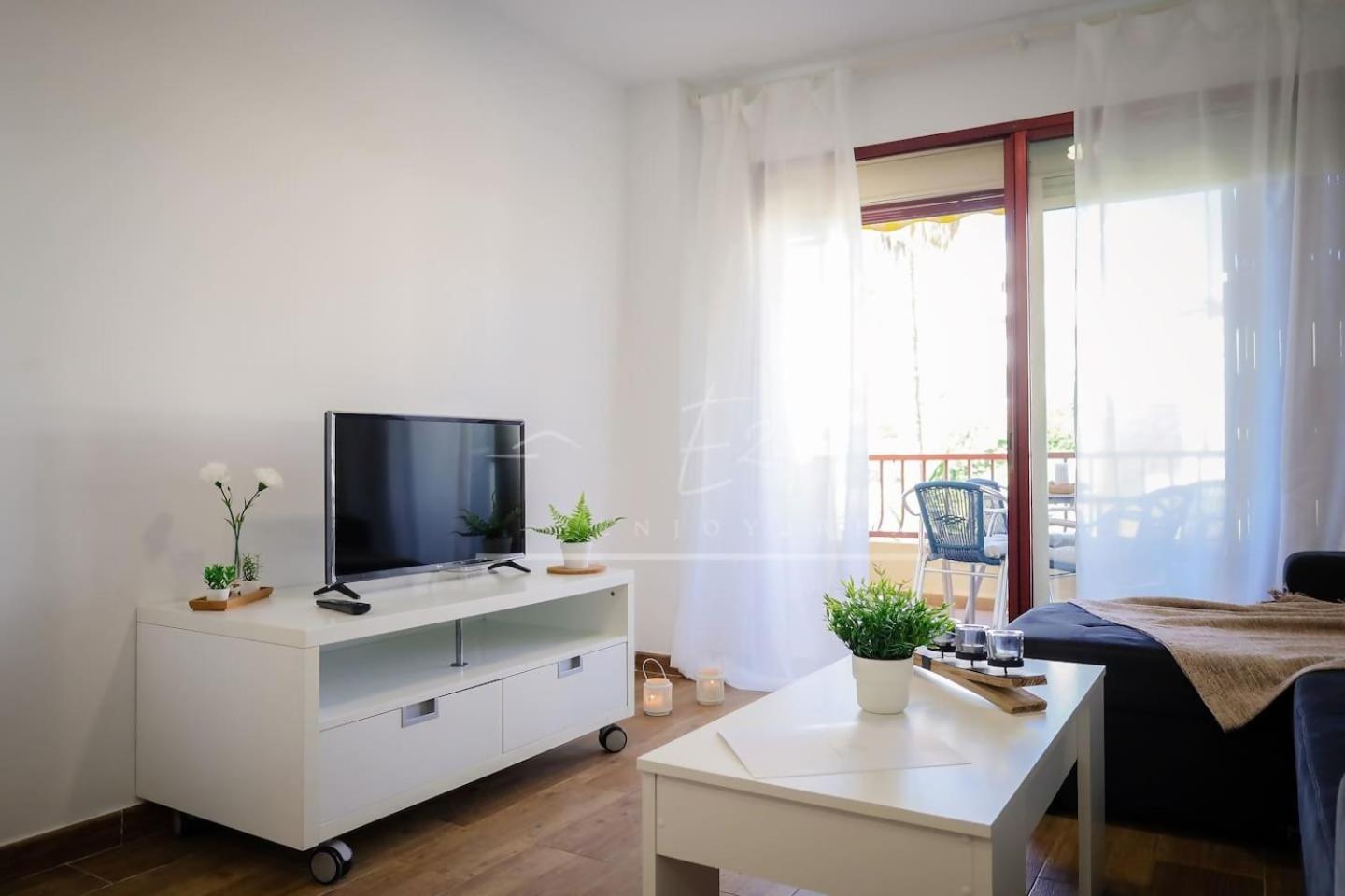 Sitio de CalahondaEnjoy2Rent Lubina Del Sol Mijasアパートメント エクステリア 写真