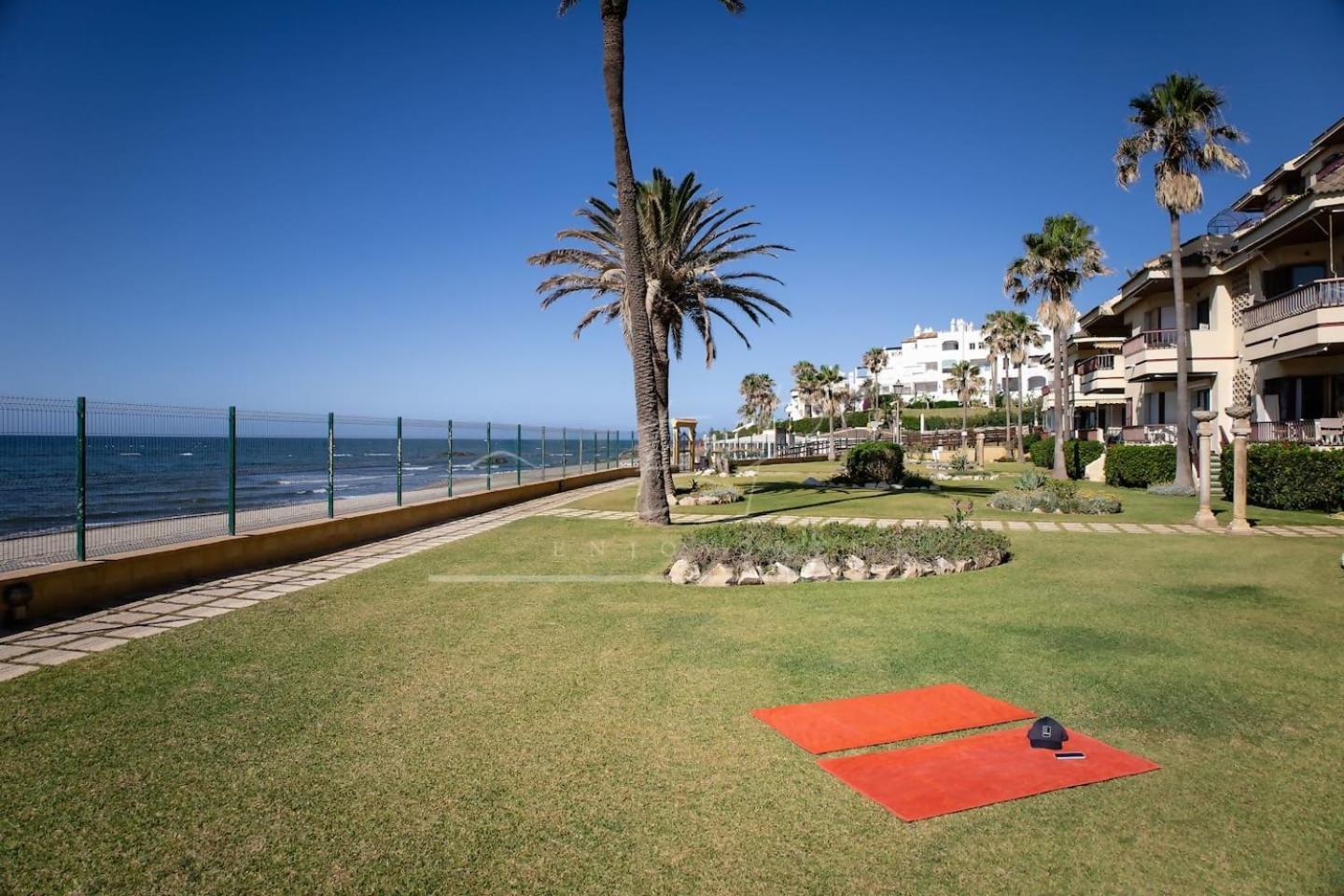 Sitio de CalahondaEnjoy2Rent Lubina Del Sol Mijasアパートメント エクステリア 写真